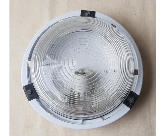 Industrial window ceiling