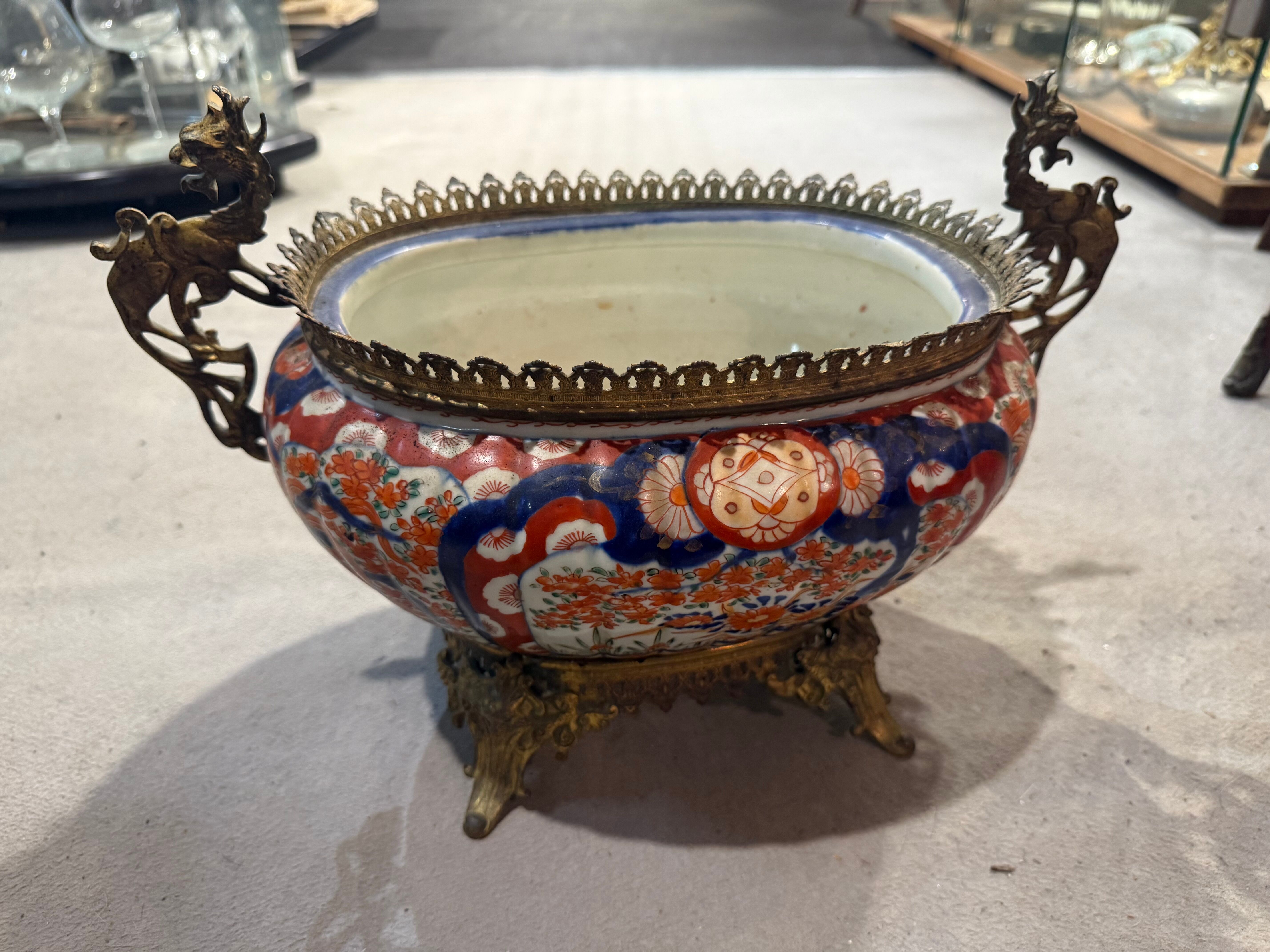 Imari Japan planter