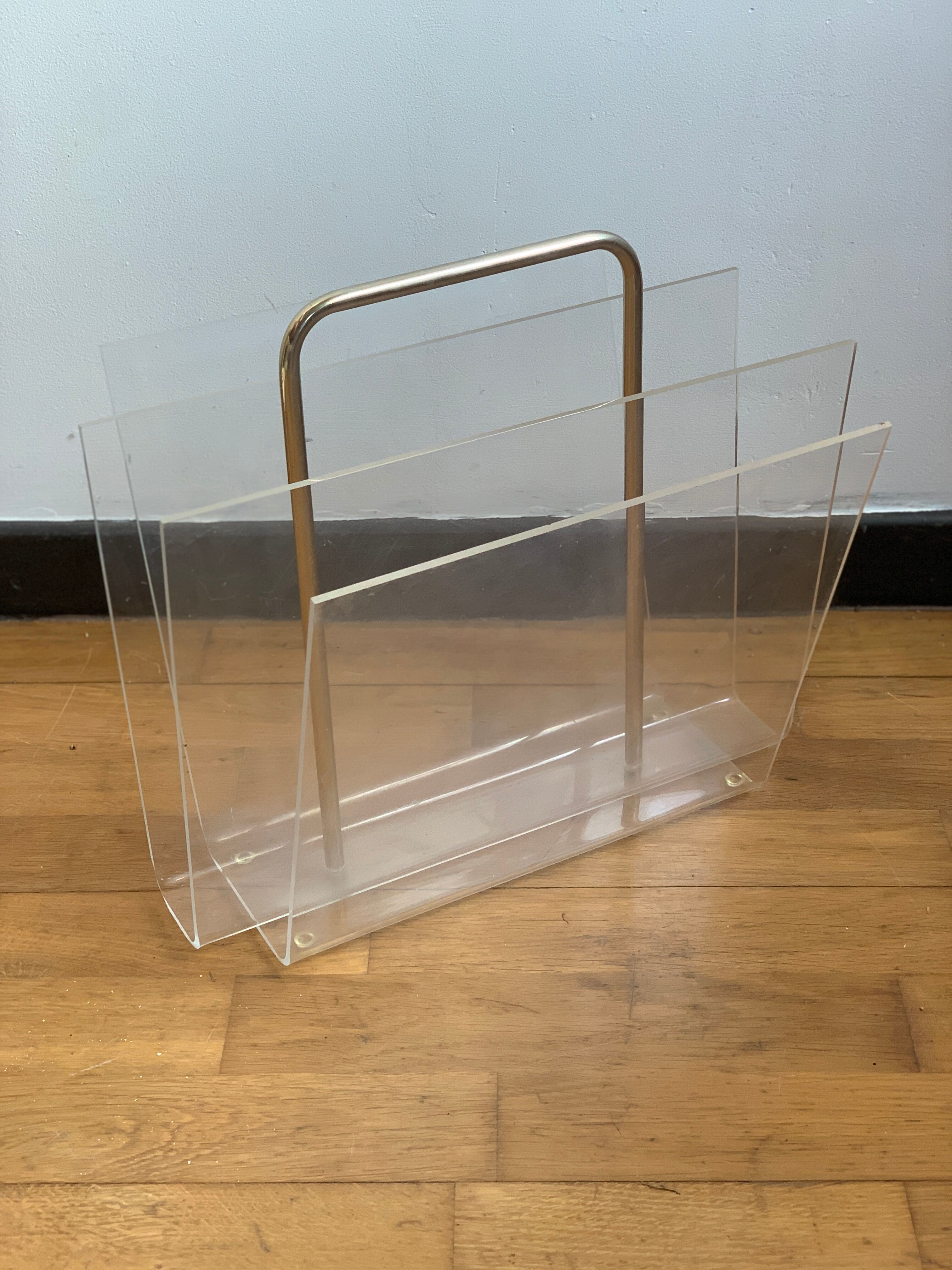 Plexiglas magazine holders