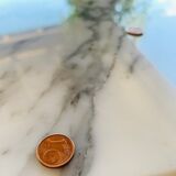 Eero Saarinen coffee table, oval, "Tulip" by Knoll International, circa 70's