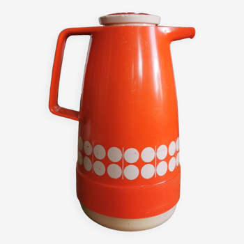 Vintage pouring thermos
