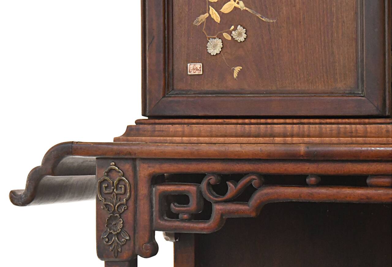 Japanese-style cabinet