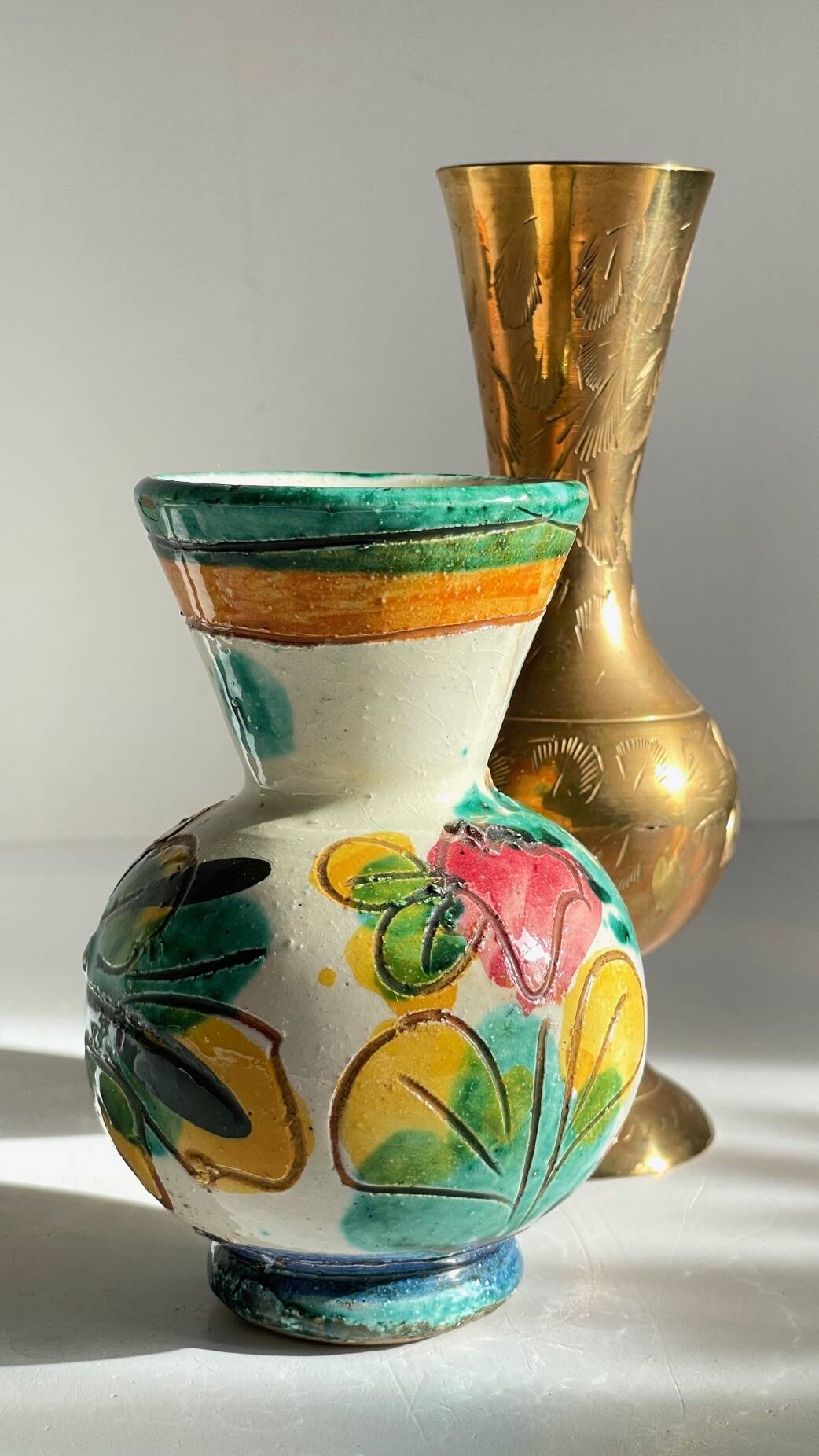 Vases céramique artisanale laiton ciselé vintage