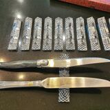 11 glass knife holders