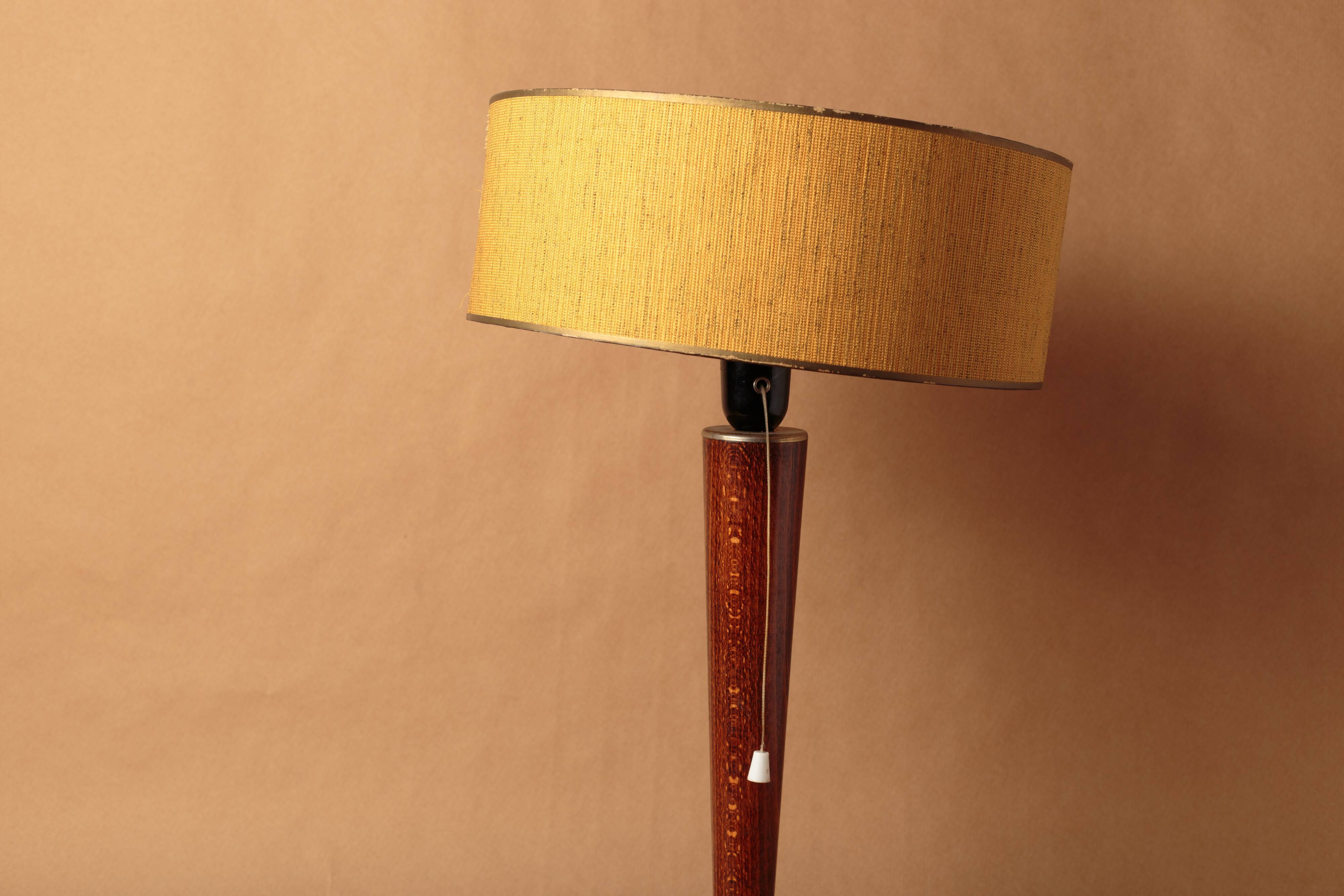 Desk lamp wood foot style mazda vintage 1950