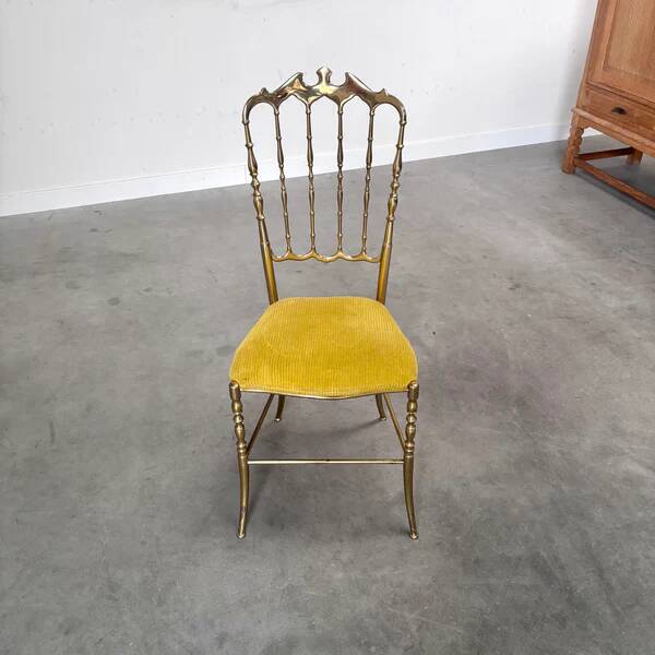 Chaise de salle à manger en laiton italienne par Chiavari, années 1970.