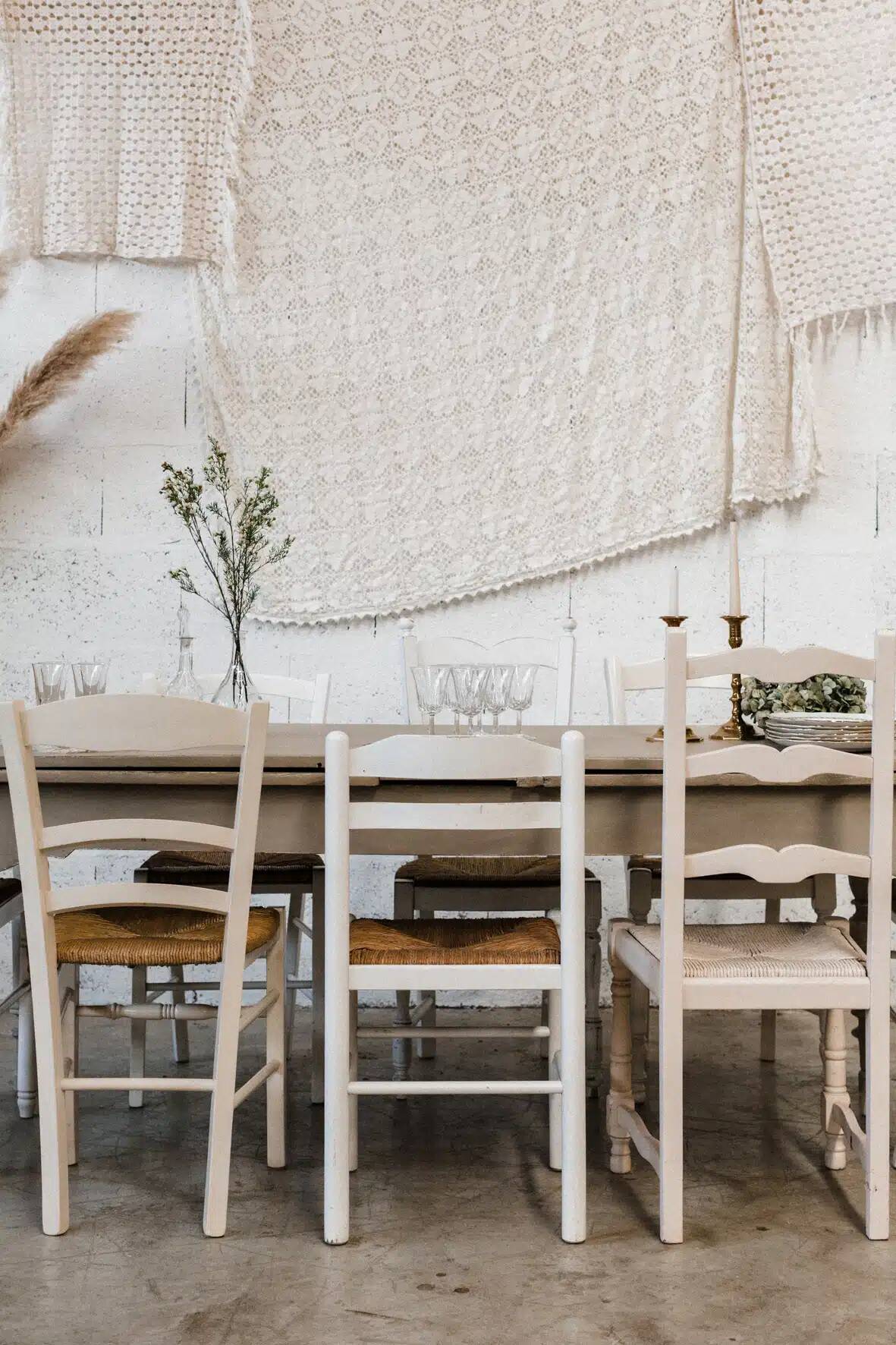 Cream wood chair, cream wicker "Delphinium"