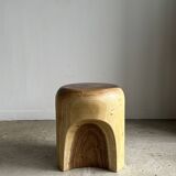 End of sofa, stool or monoxyl side table in solid suar