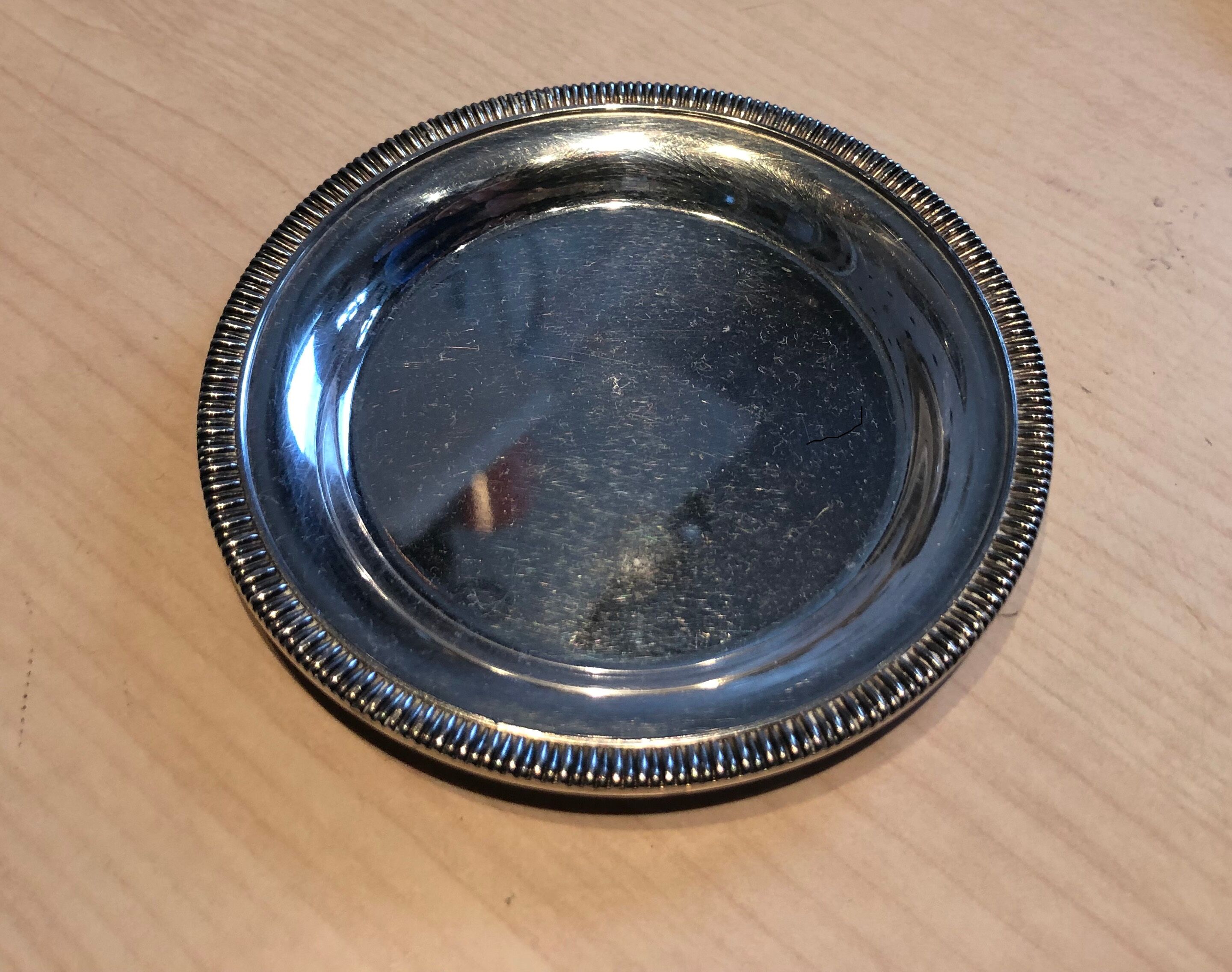 Set of 5 silver metal underglasses