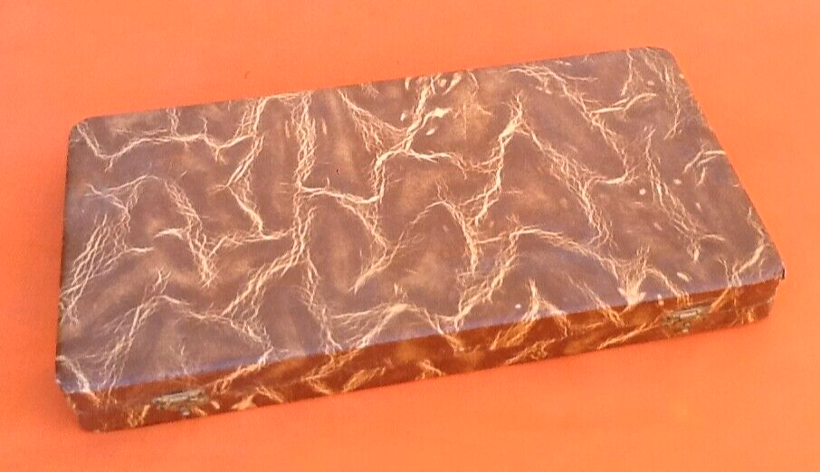 1930s Sauzedde salad and leg cutlery