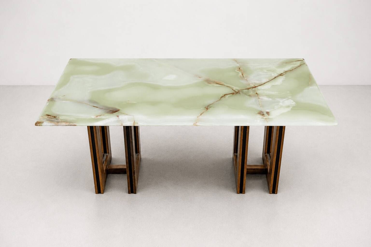 Table basse italienne en onyx