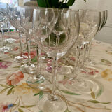 Crystal wine glasses (bud-shaped foot)