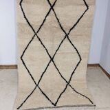 Handmade moroccan berber rug251 x 143 cm