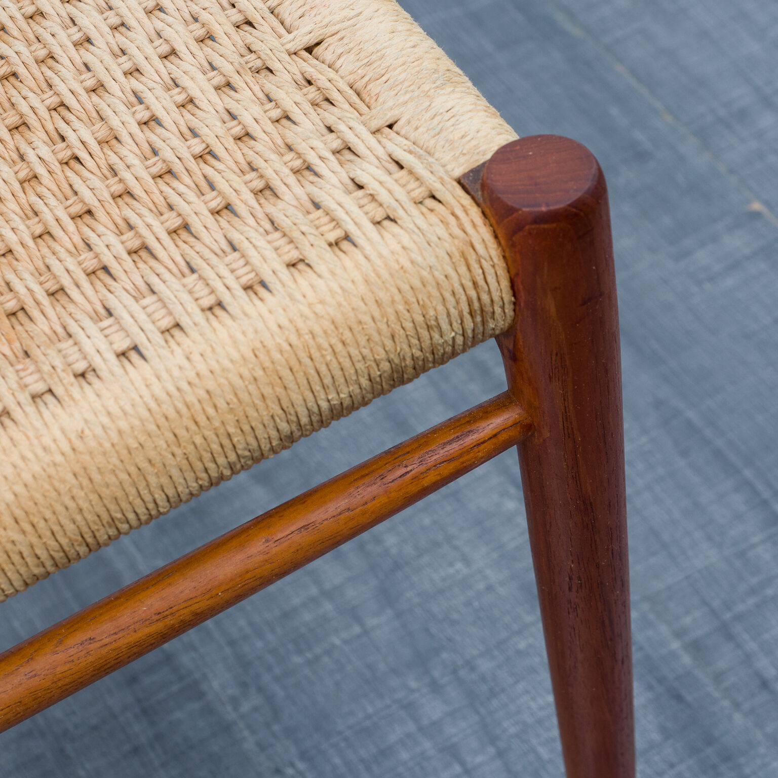 Set of six chairs moeller, denmark, model 75, denmark