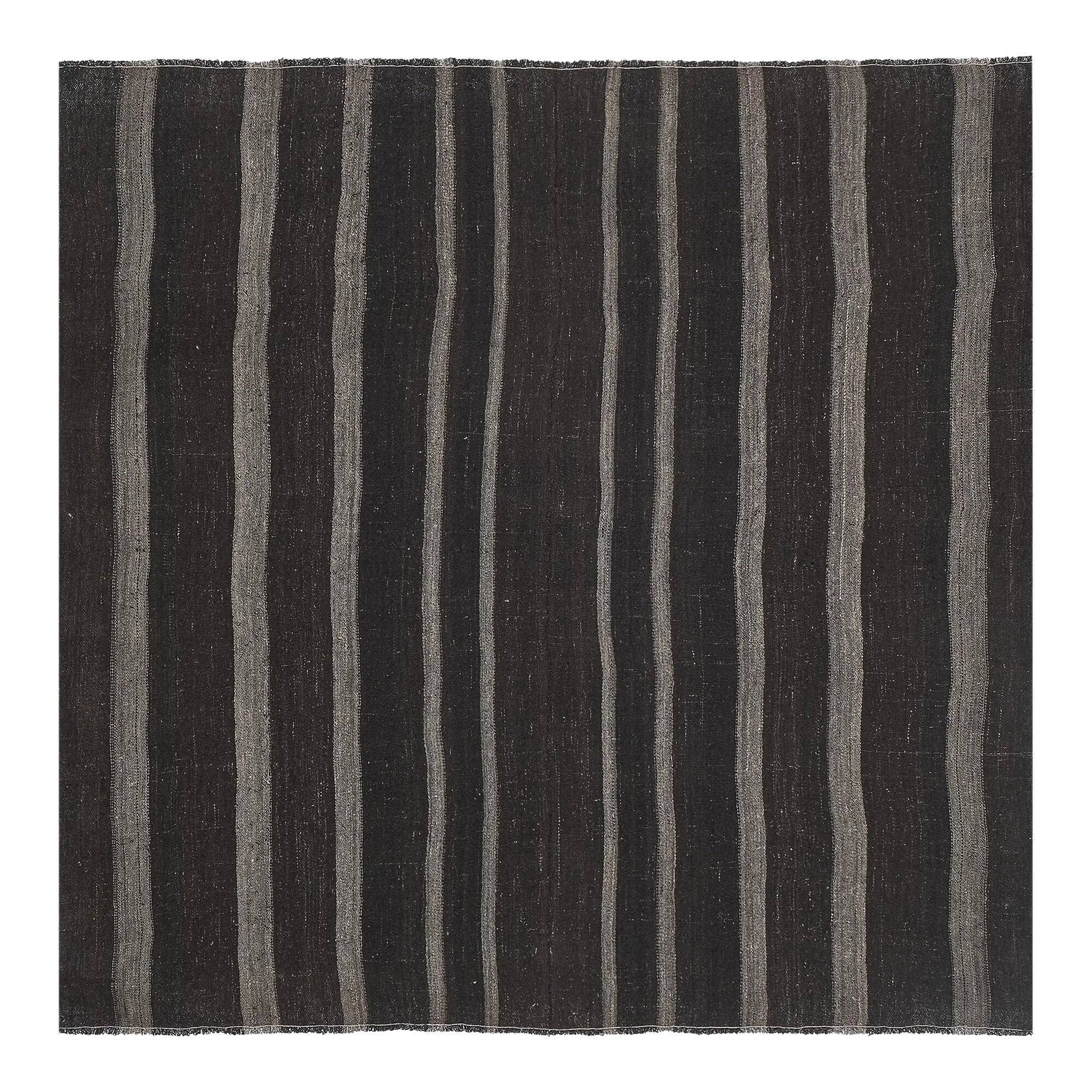 Vintage Turkish kilim handwoven 223x234 cm