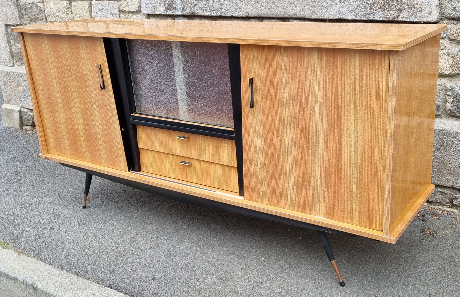 Low buffet in a formica rockabilly, vintage, 50s