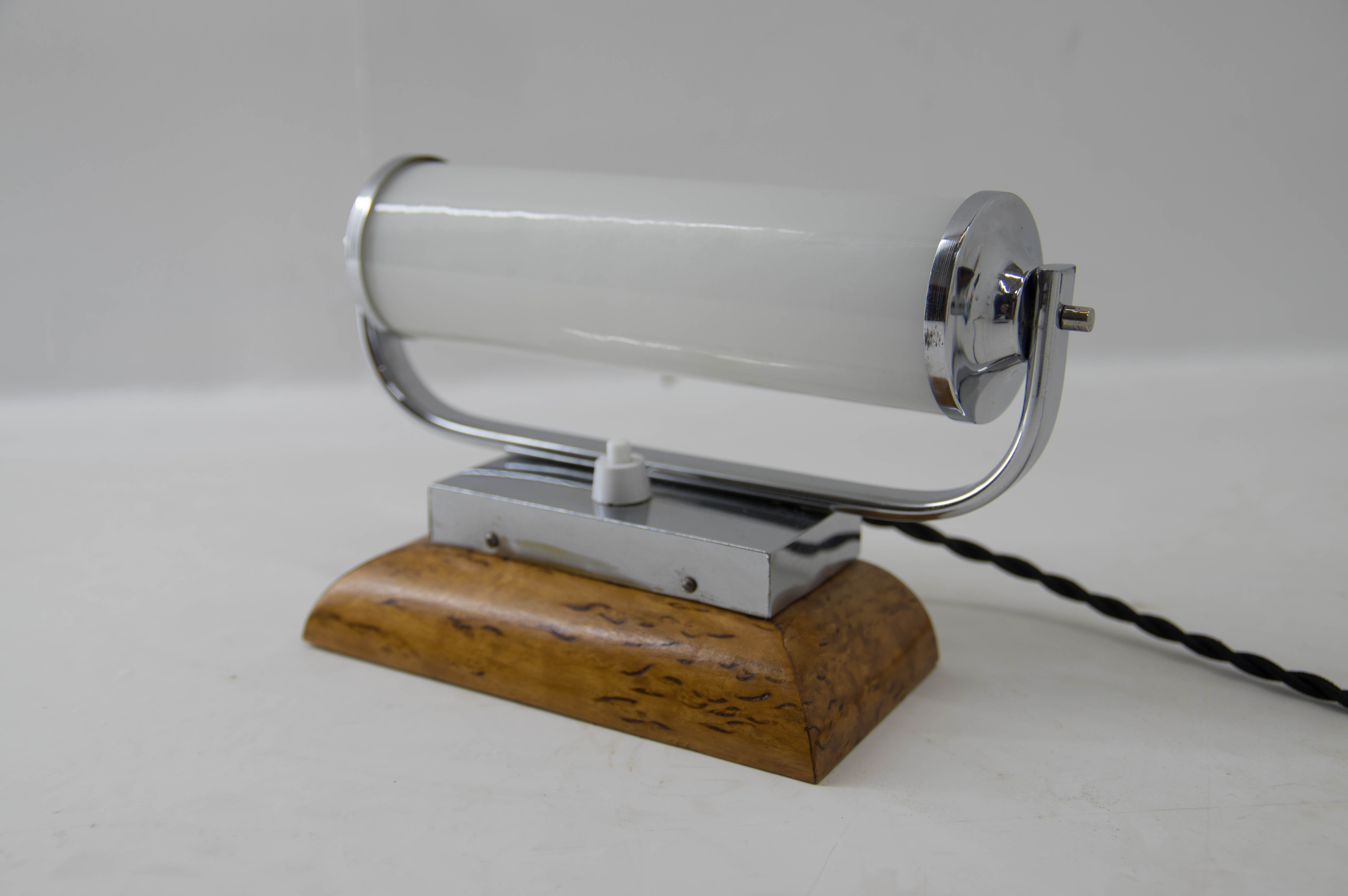 Bauhaus tubular table lamp, 1930s, restored