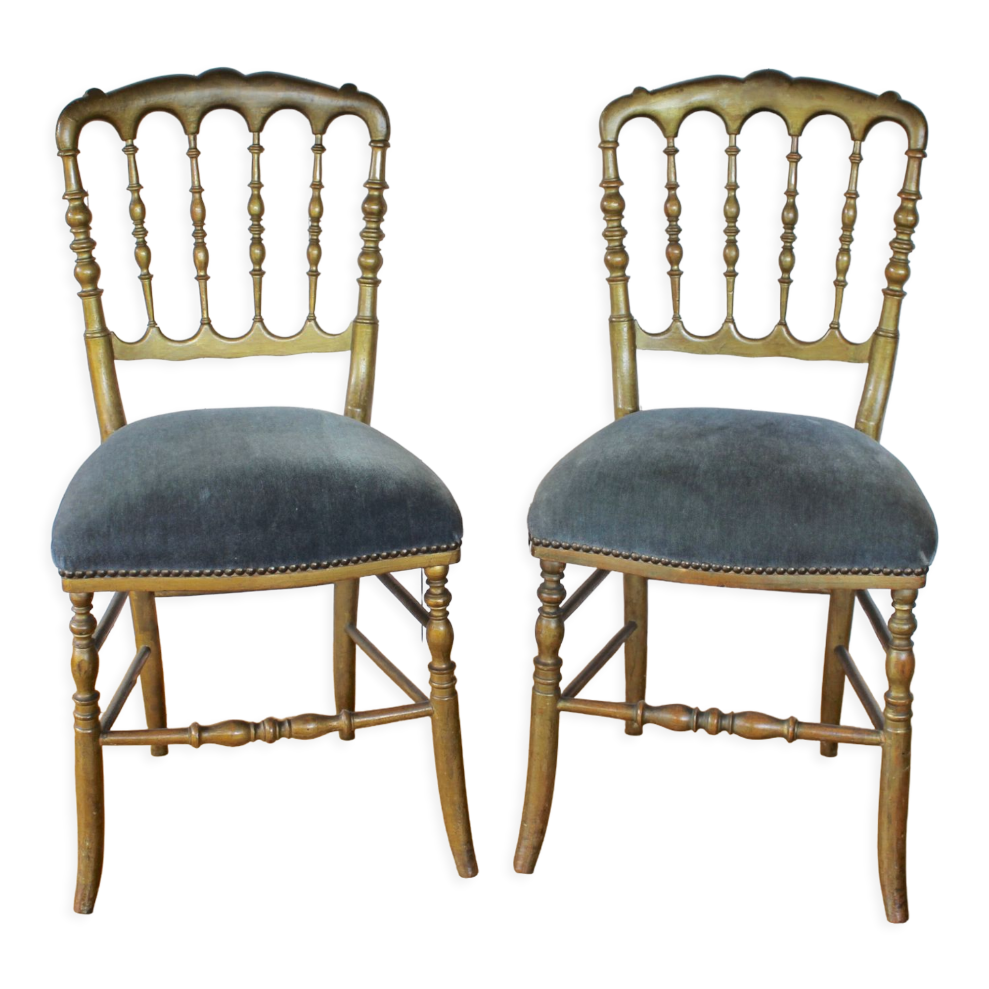Paire de chaises dorées Napoléon III
