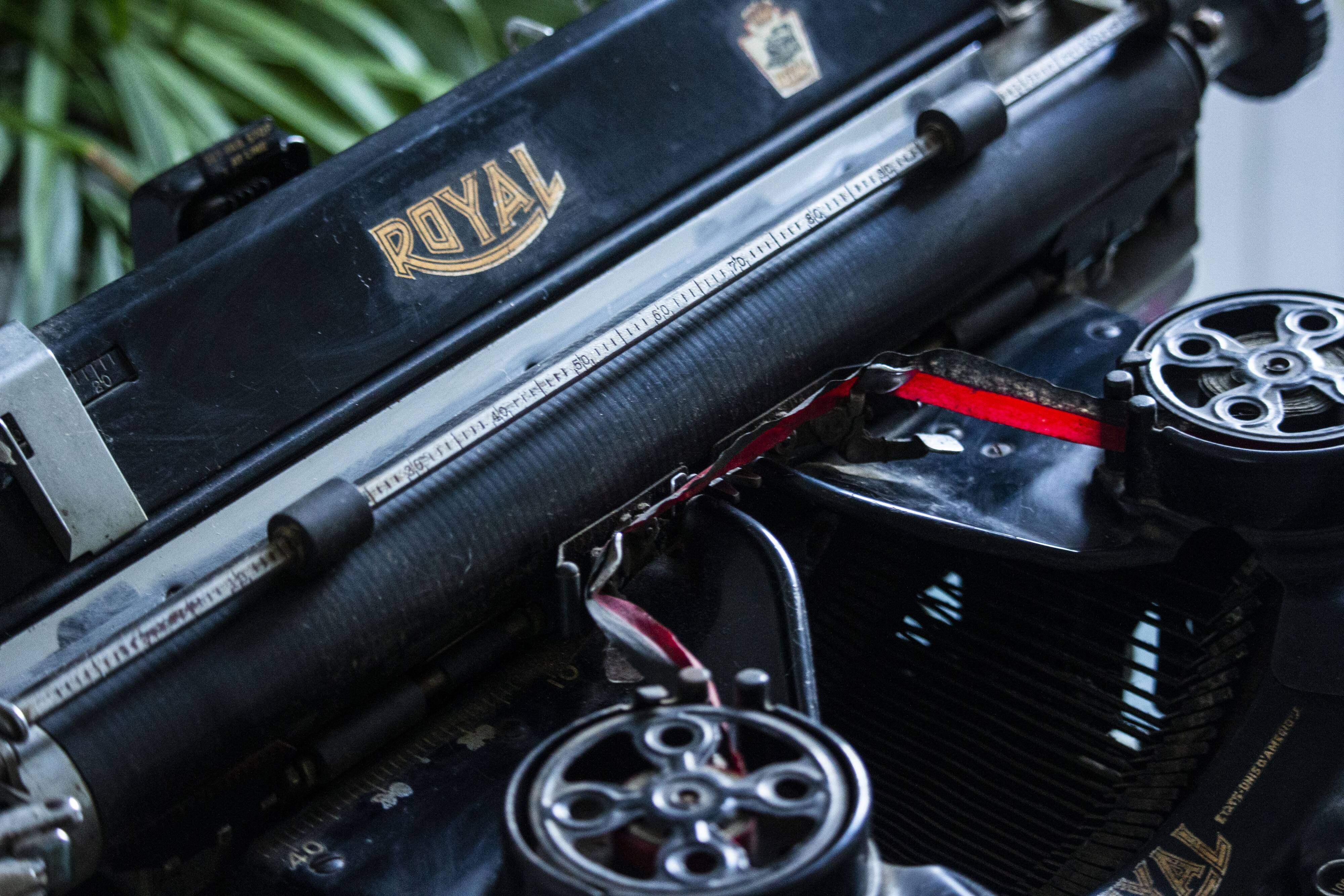 Machine à écrire Royal