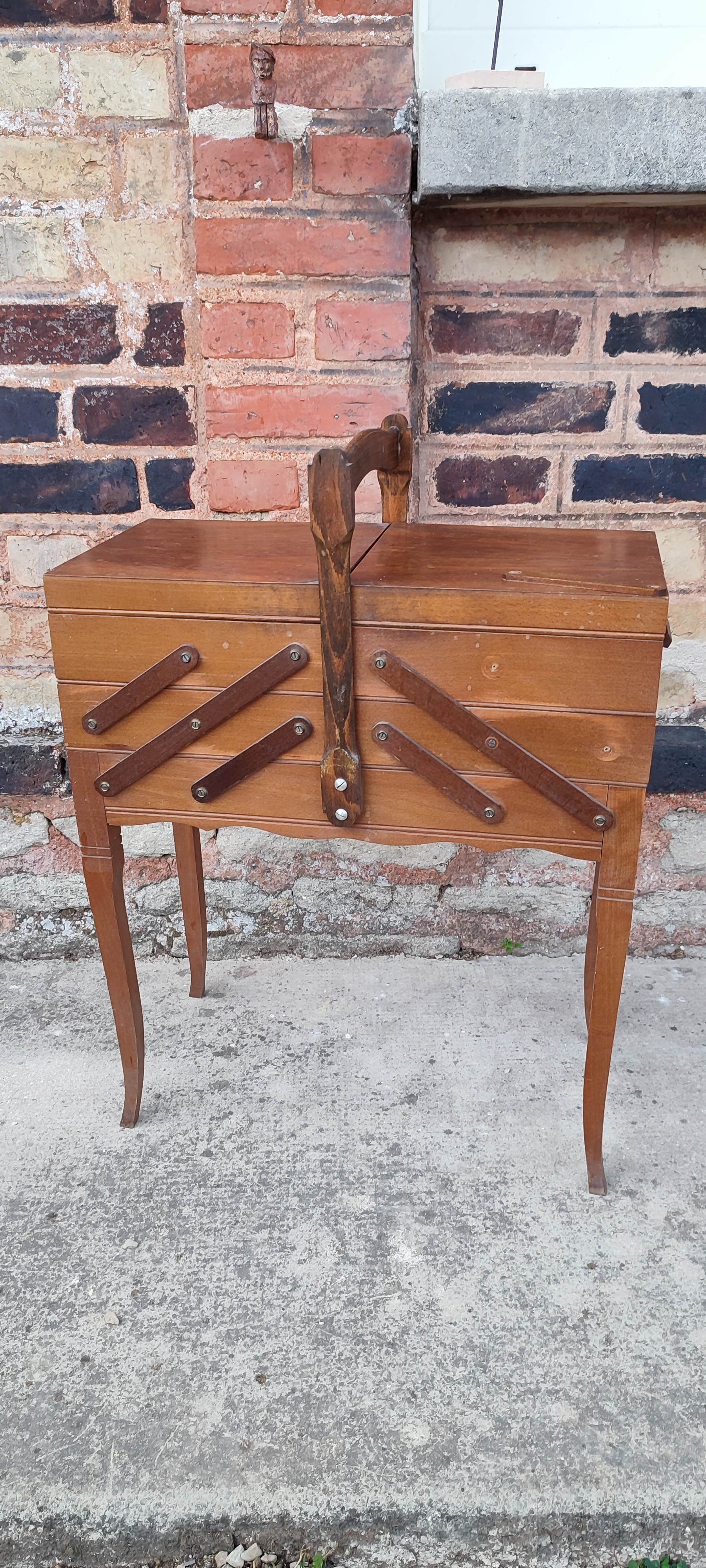 Vintage travs garnie