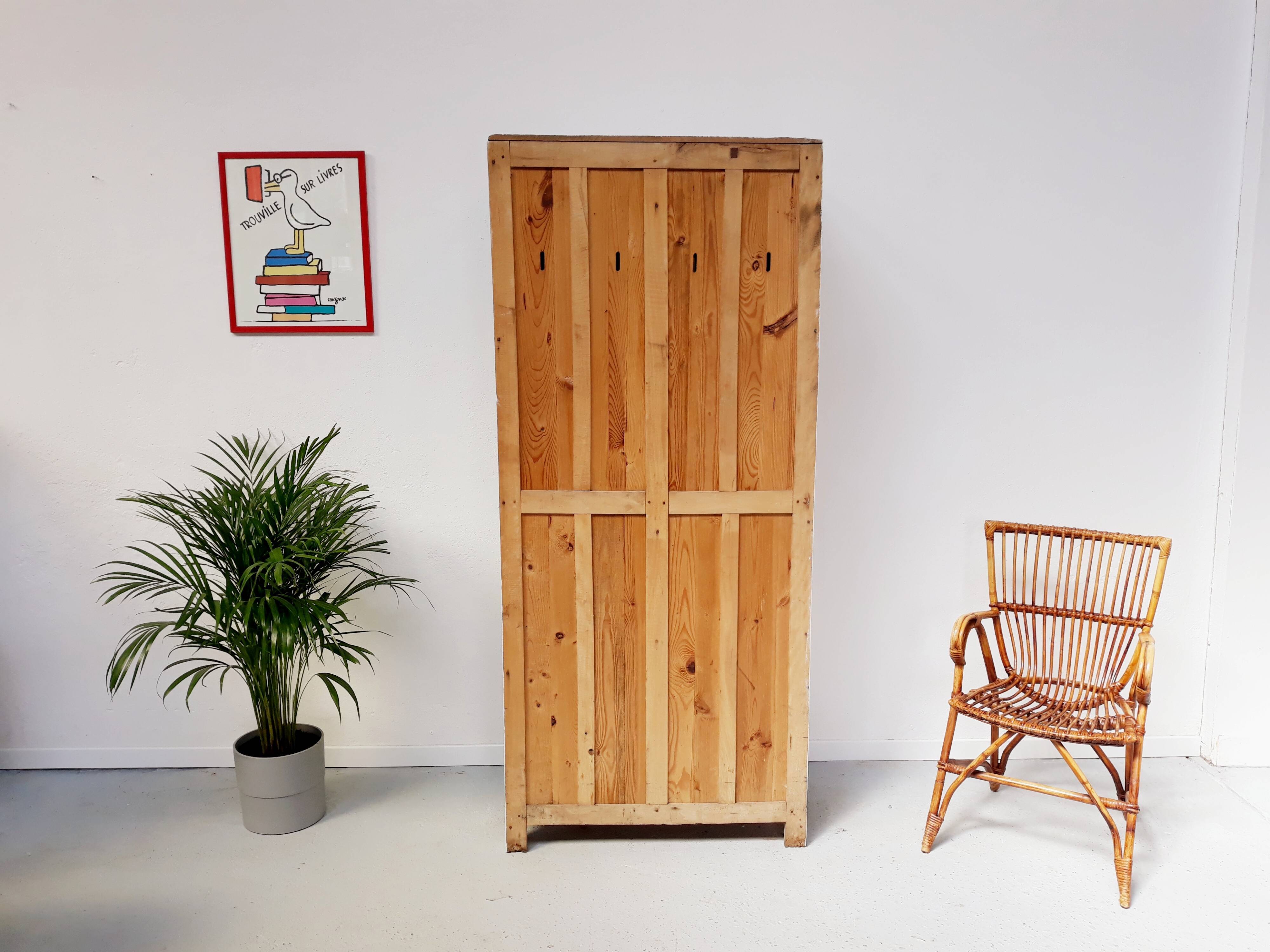 Vintage 1950 Parisian wardrobe