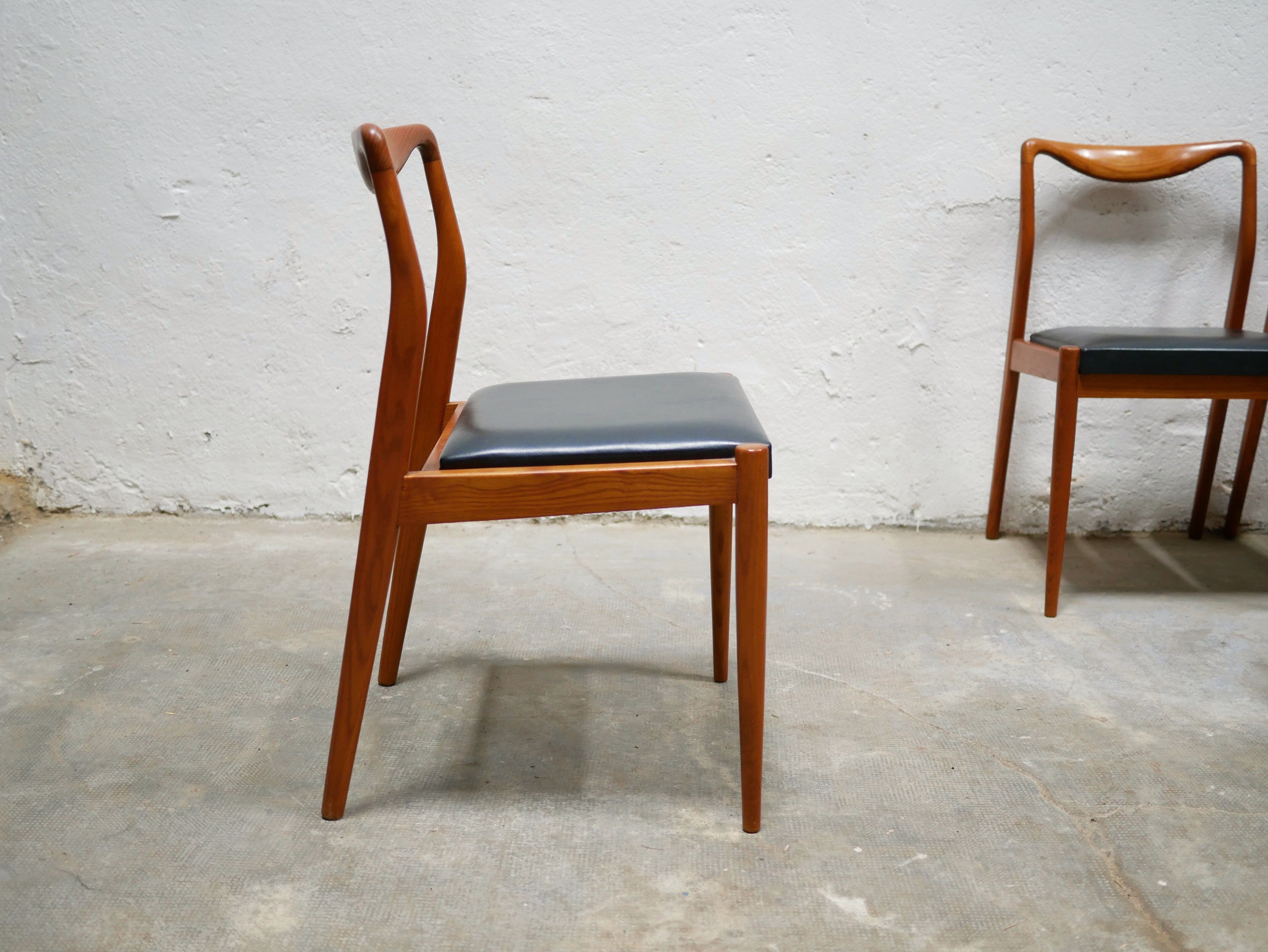 Series of 4 vintage Scandinavian chairs in teak and skaï