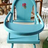 Doll chair
