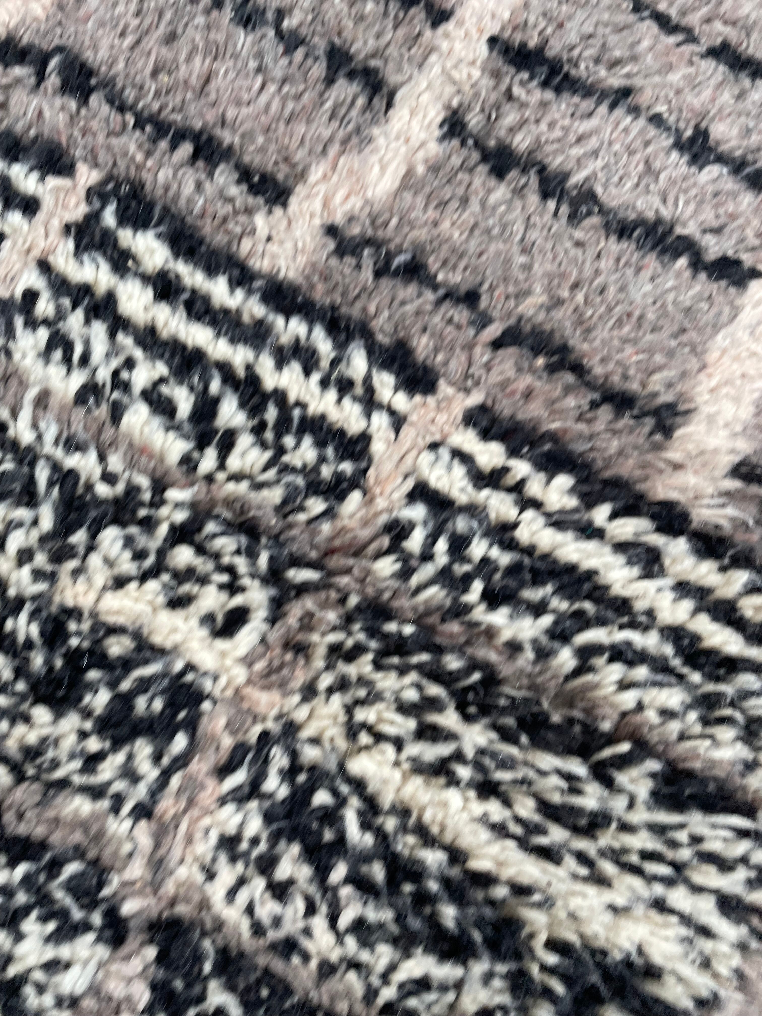 Rug berbere modern beni ouarain new, 220x300 cm