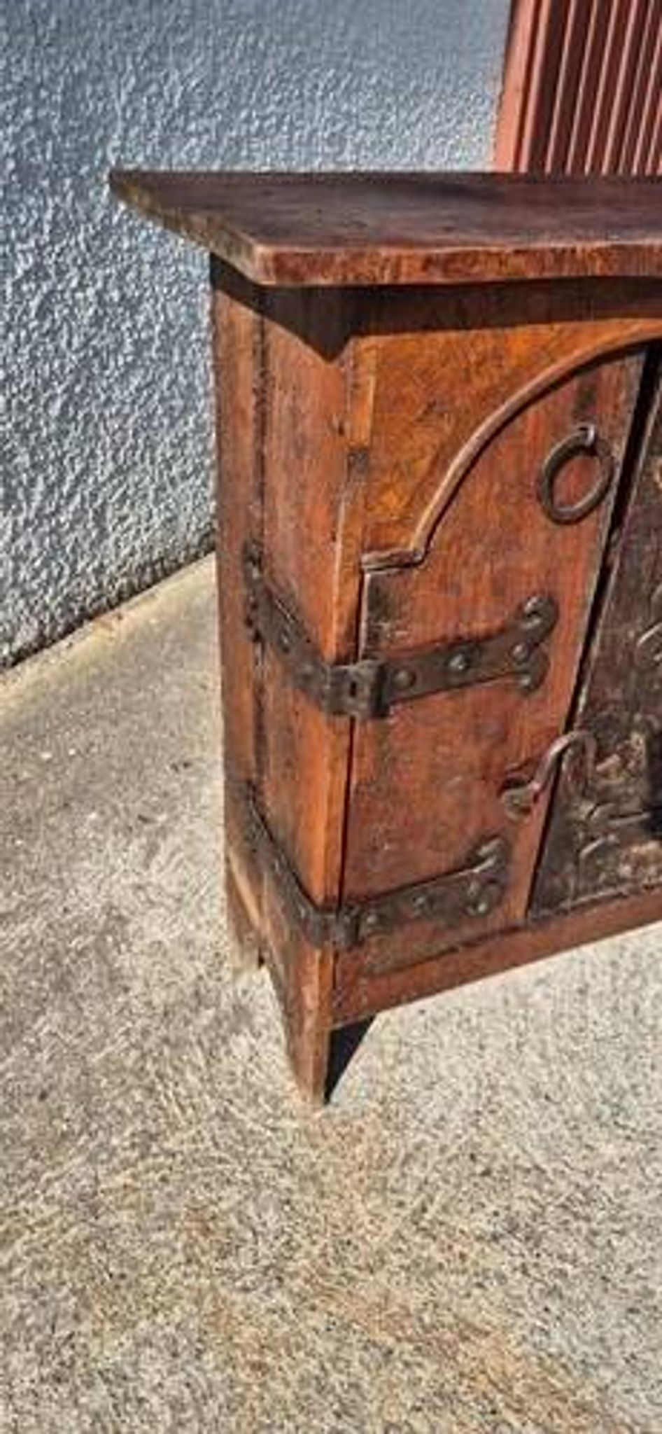 Spanish 4 door furniture