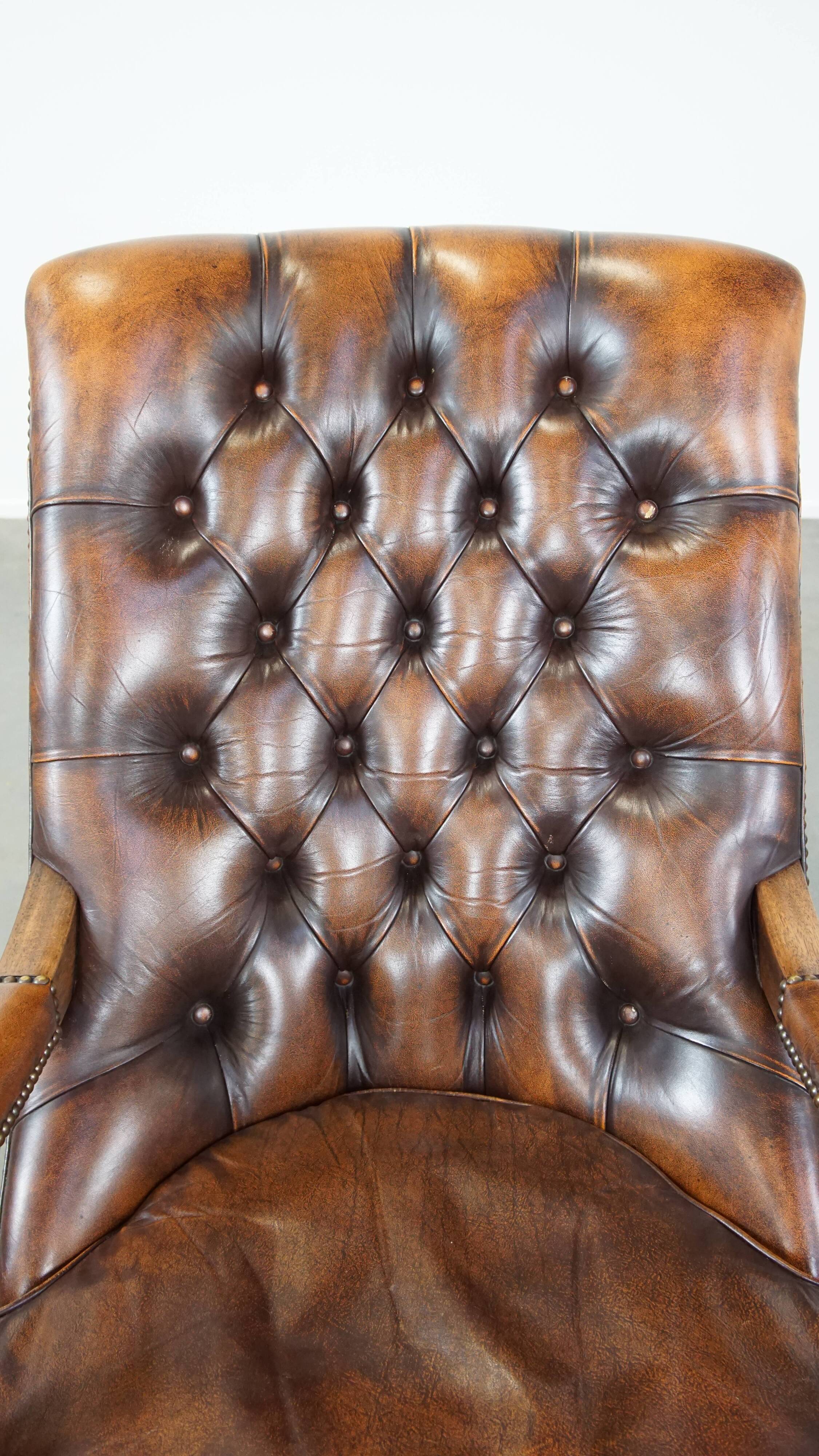 English cow leather chesterfield armchair