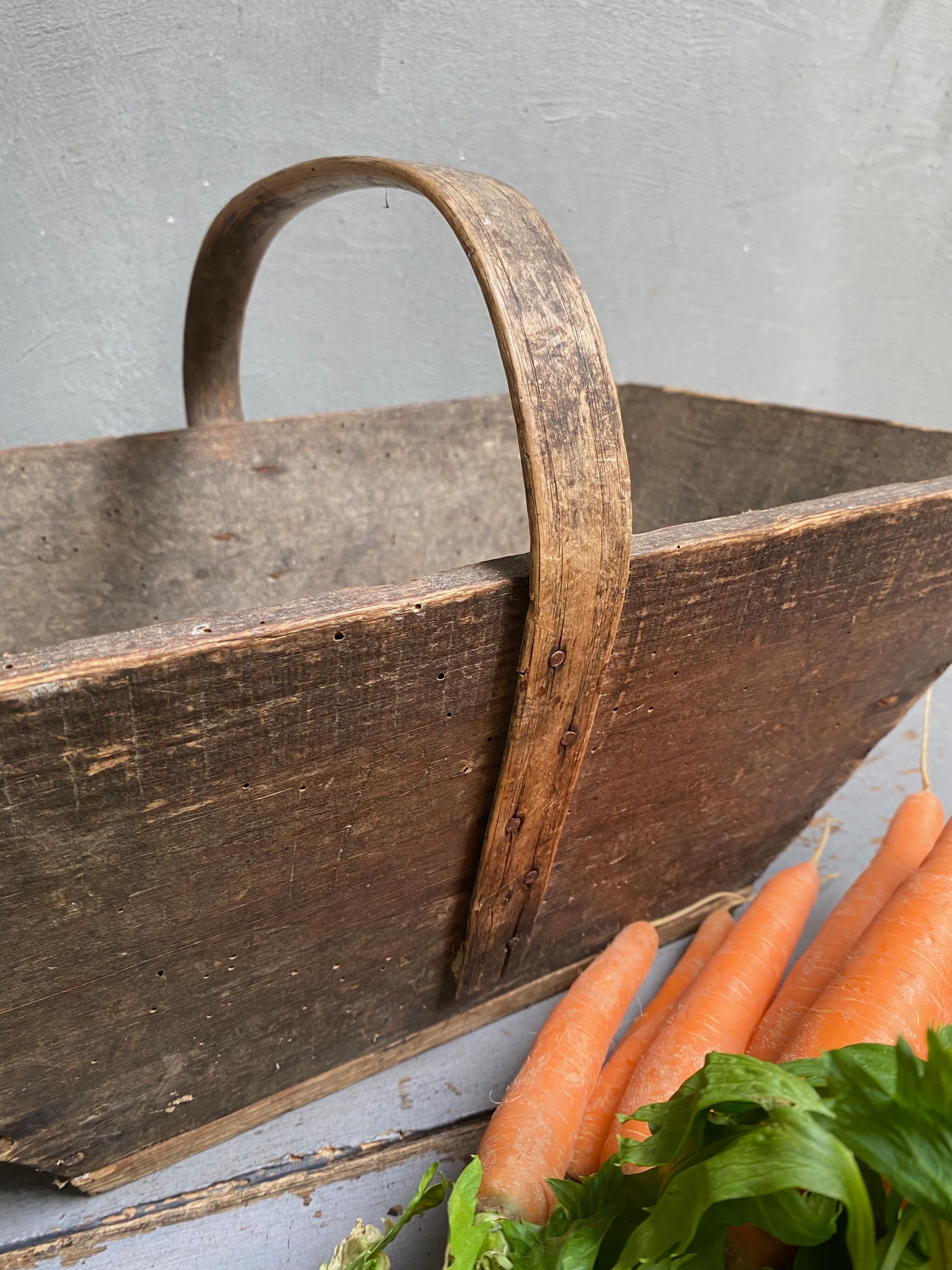 Former gardener's basket
