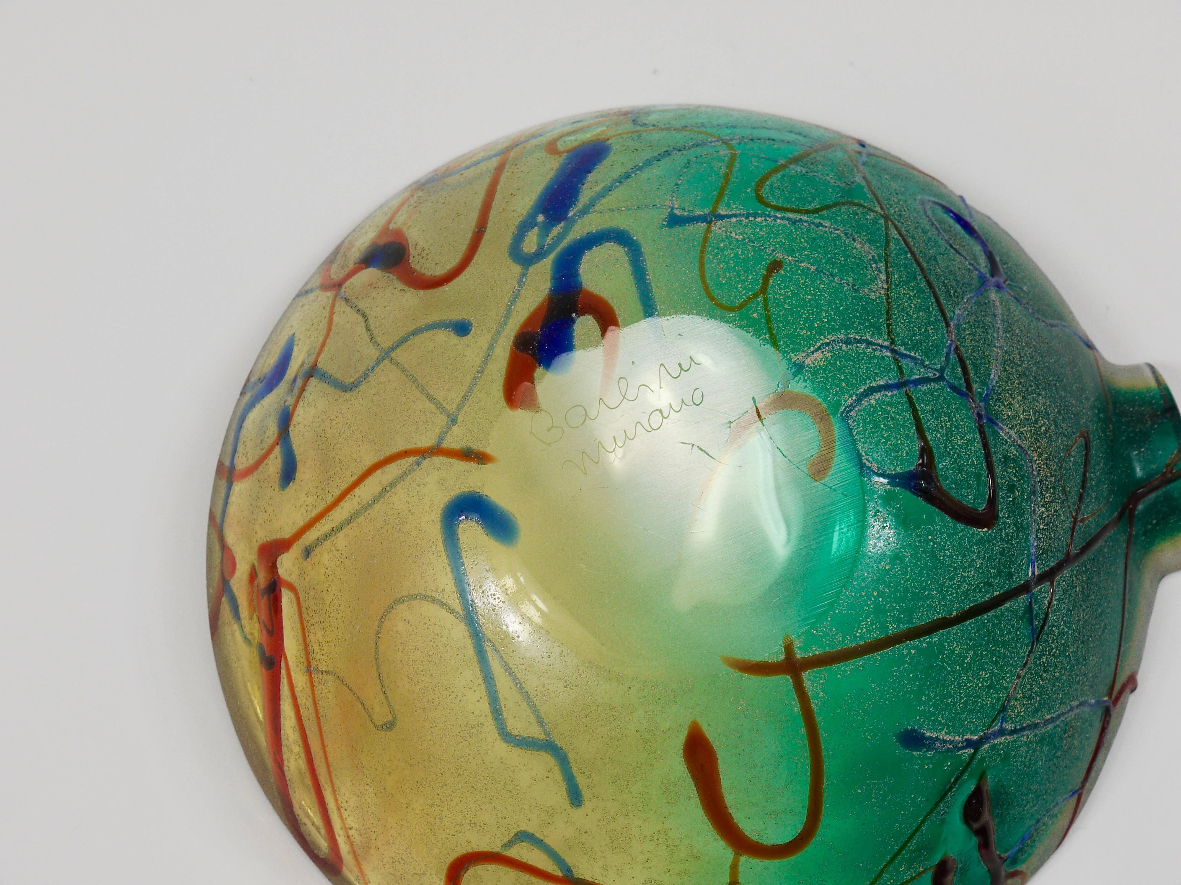 Art glass bowl or ashtray Murano signed Alfredo Barbini, Italy, 1970s.
