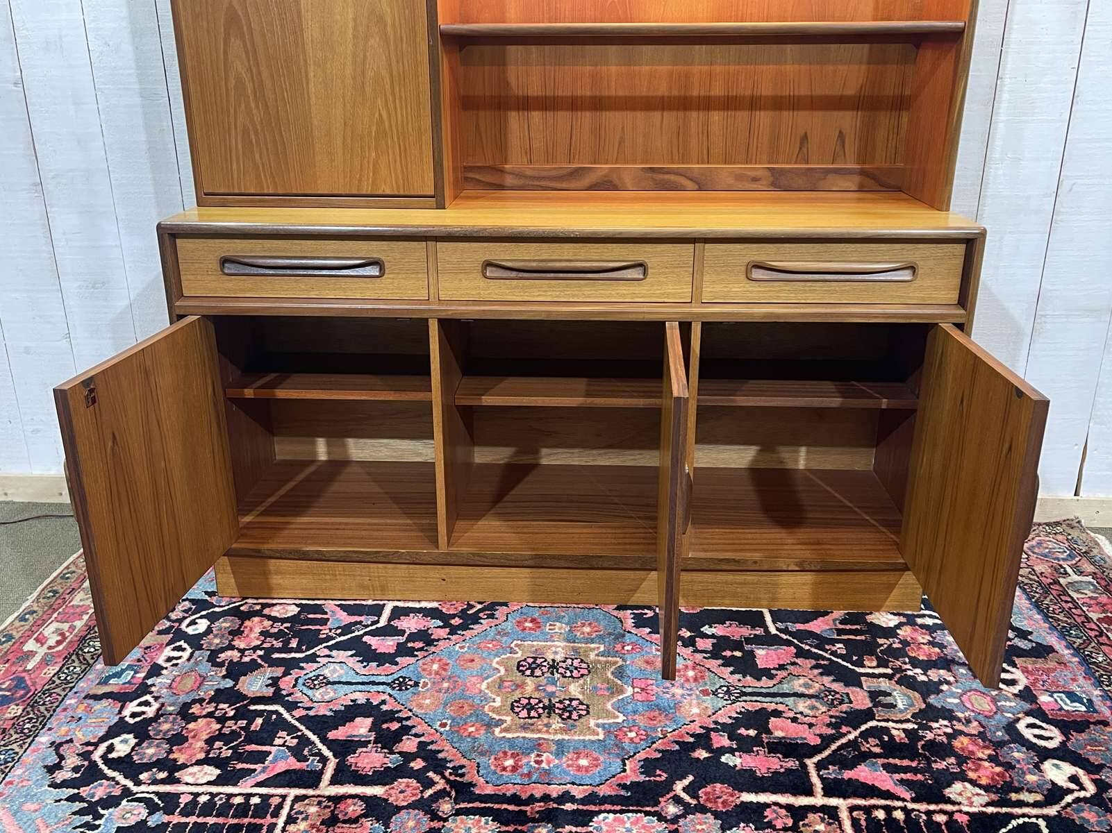 Enfilade bar GPLAN in teak from the 1970s.