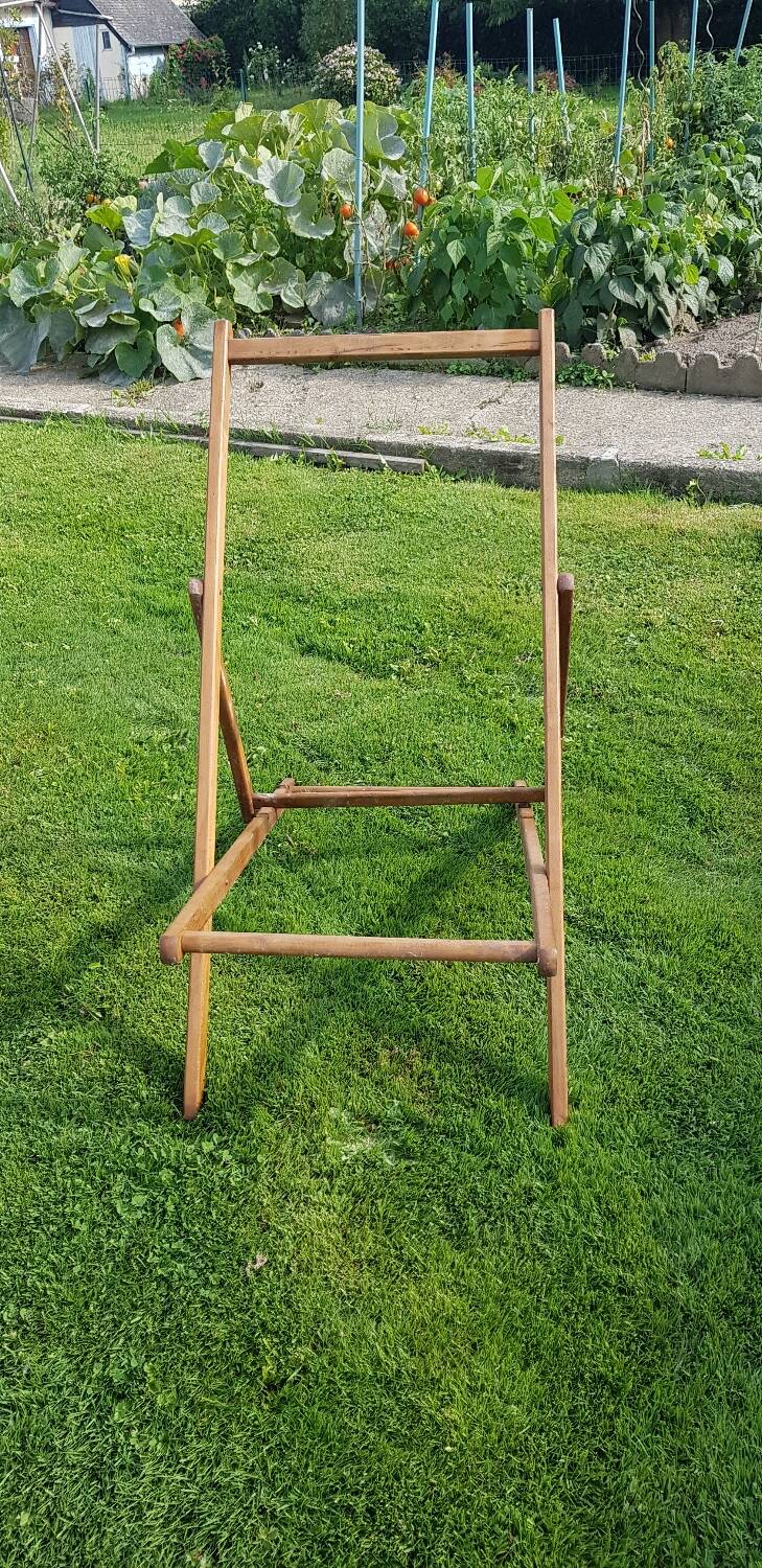 Set of 2 Chilean structures - wooden deckchair