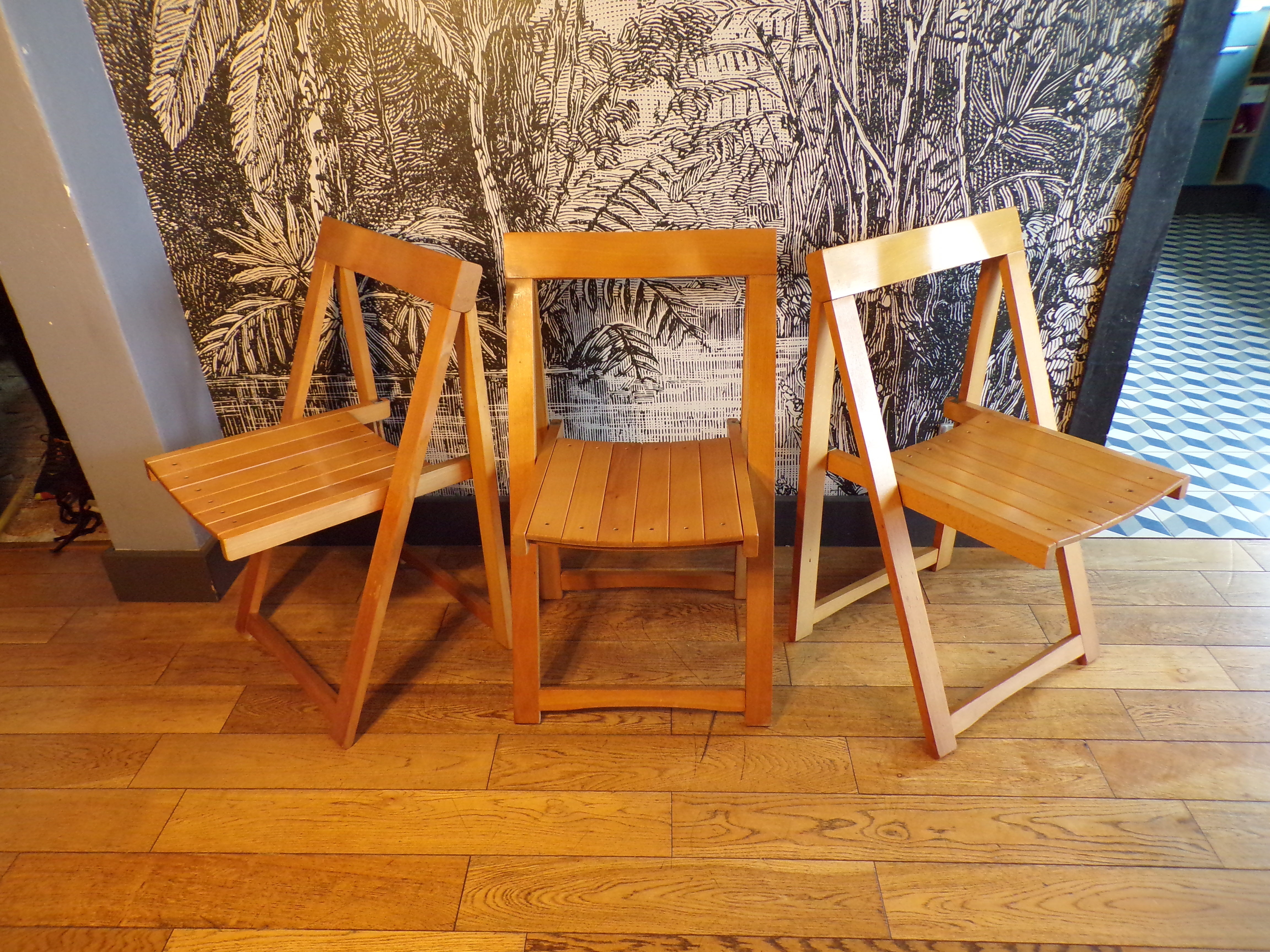 3 chaises pliantes italiennes vintage