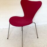 Pink chair 3107 by Arne Jacobsen