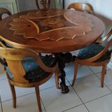 Dining room table