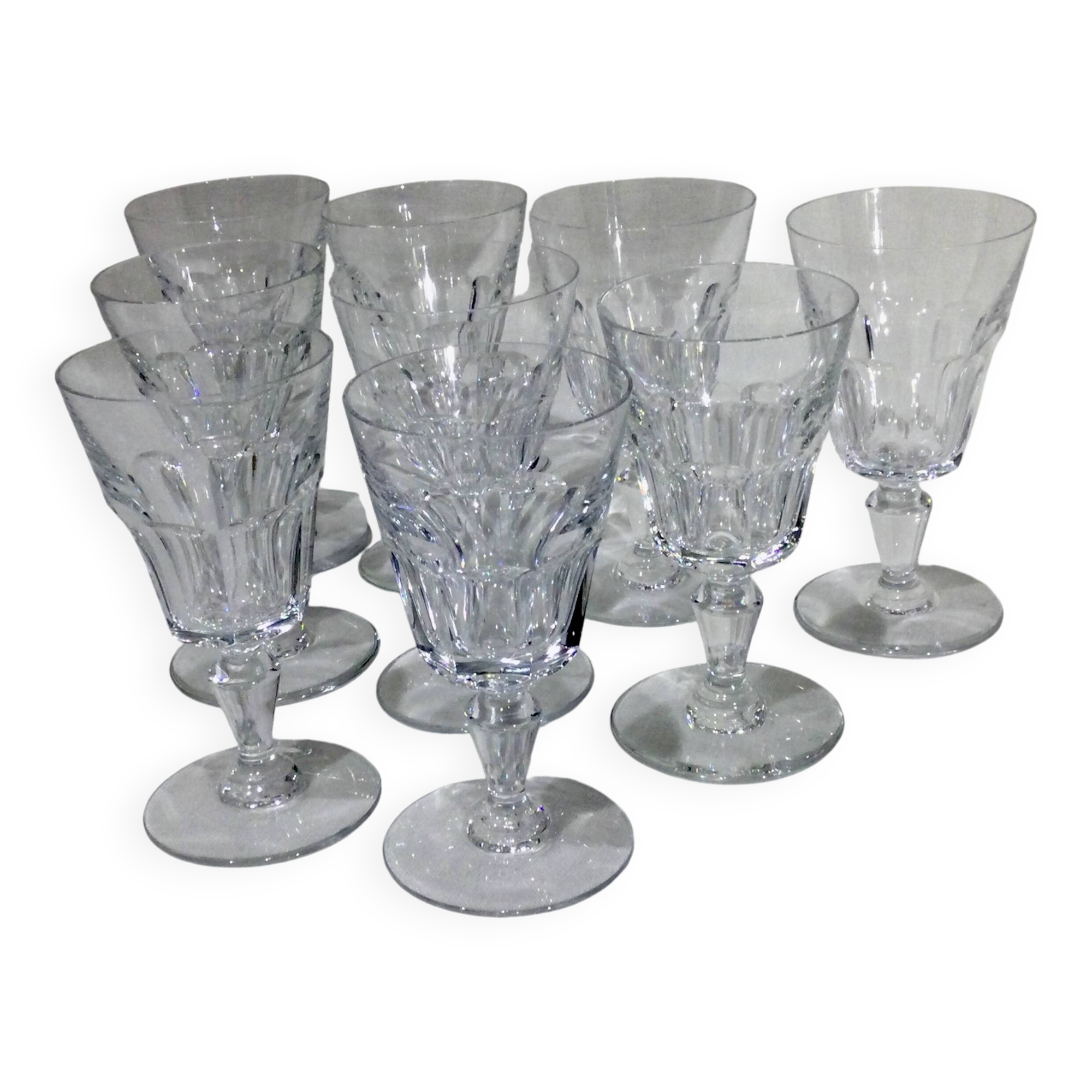 Baccarat – 9 Missouri Model White Wine Glasses
