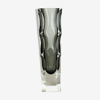 Extra Large Mandruzzato Faceted Glass Sommerso Vase Made in Murano, Italy 1970s