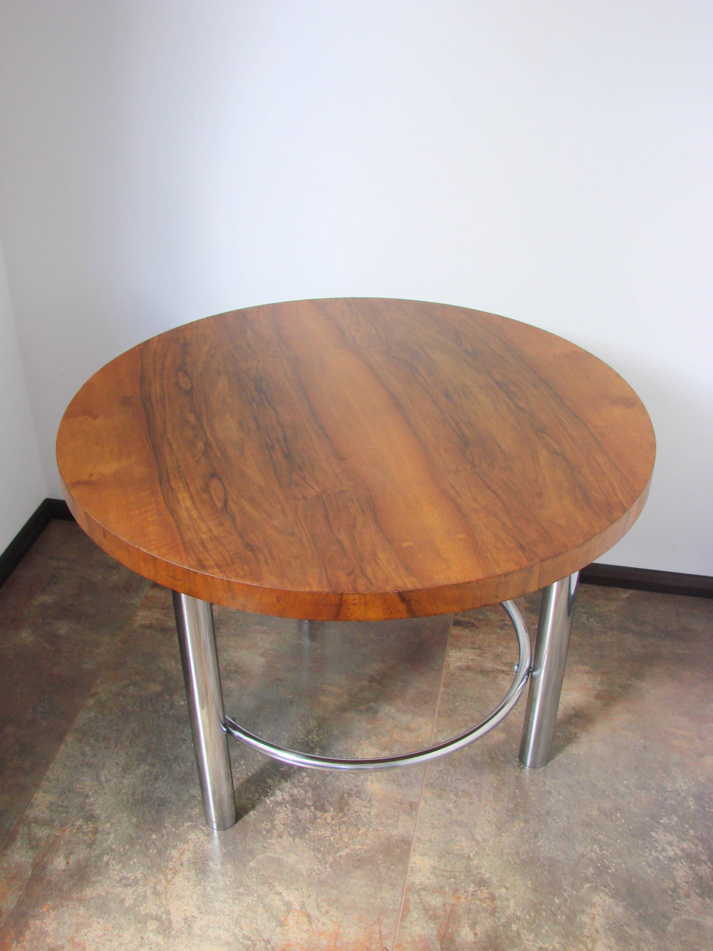 Table basse Bauhaus par Robert Slezák, années 1930