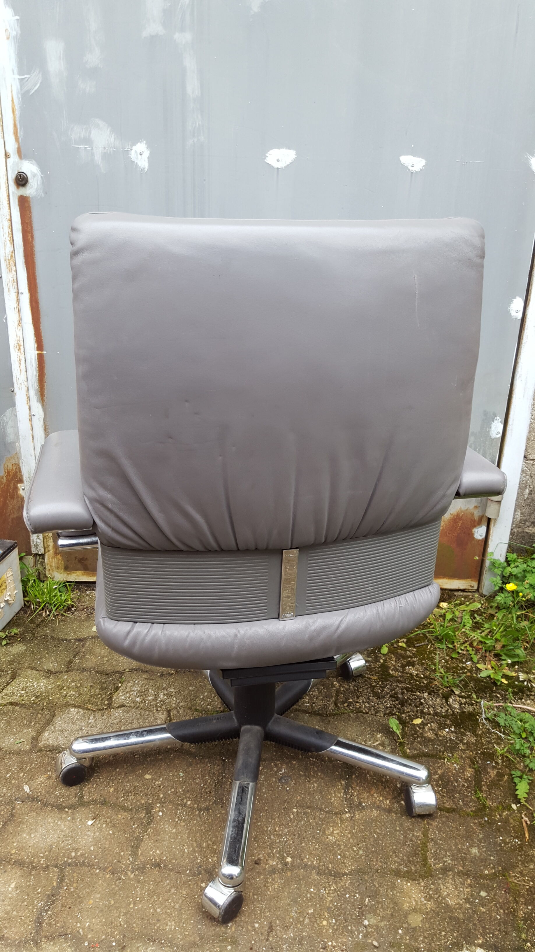 Mario Bellini leather office chair edition Vitra