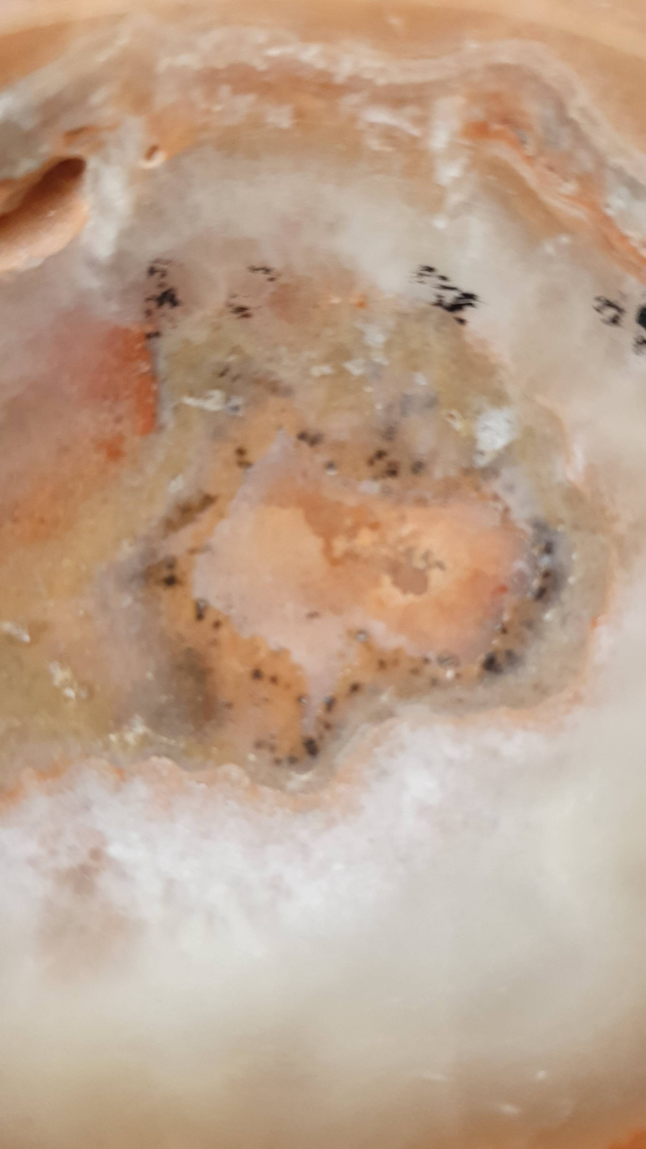 Polished agate soap dish or ashtray