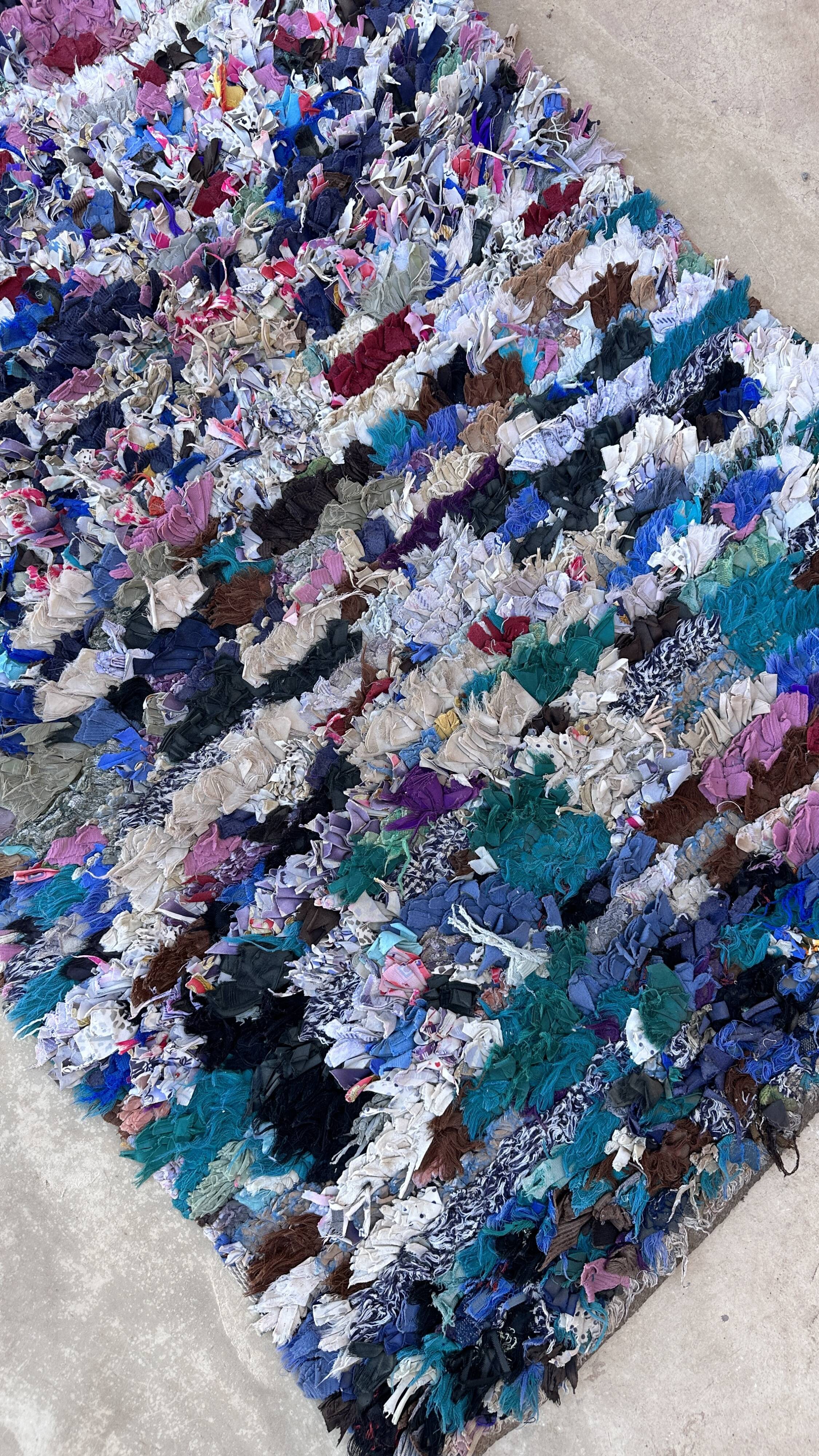 Colorful Boucherouite Moroccan rug - 89 x 162 cm