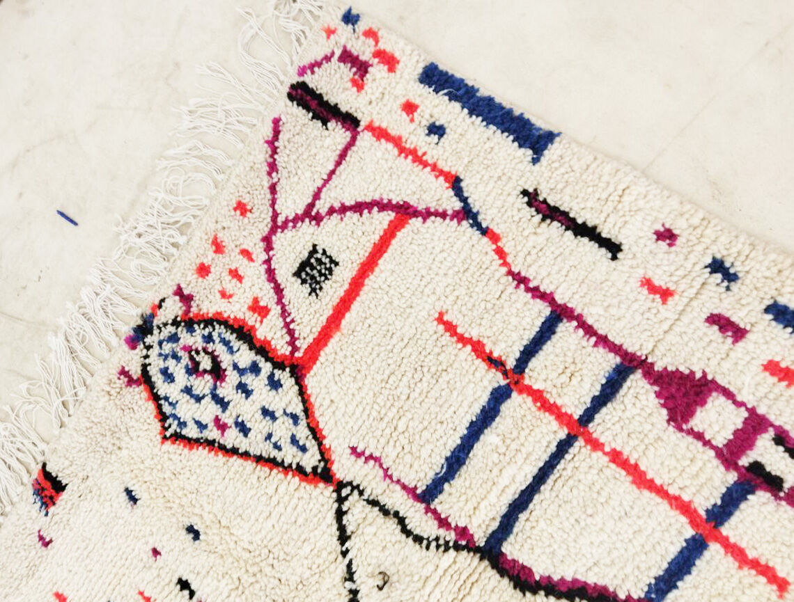 Moroccan berber carpet 233x150cm