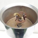 Metal and glass suspension