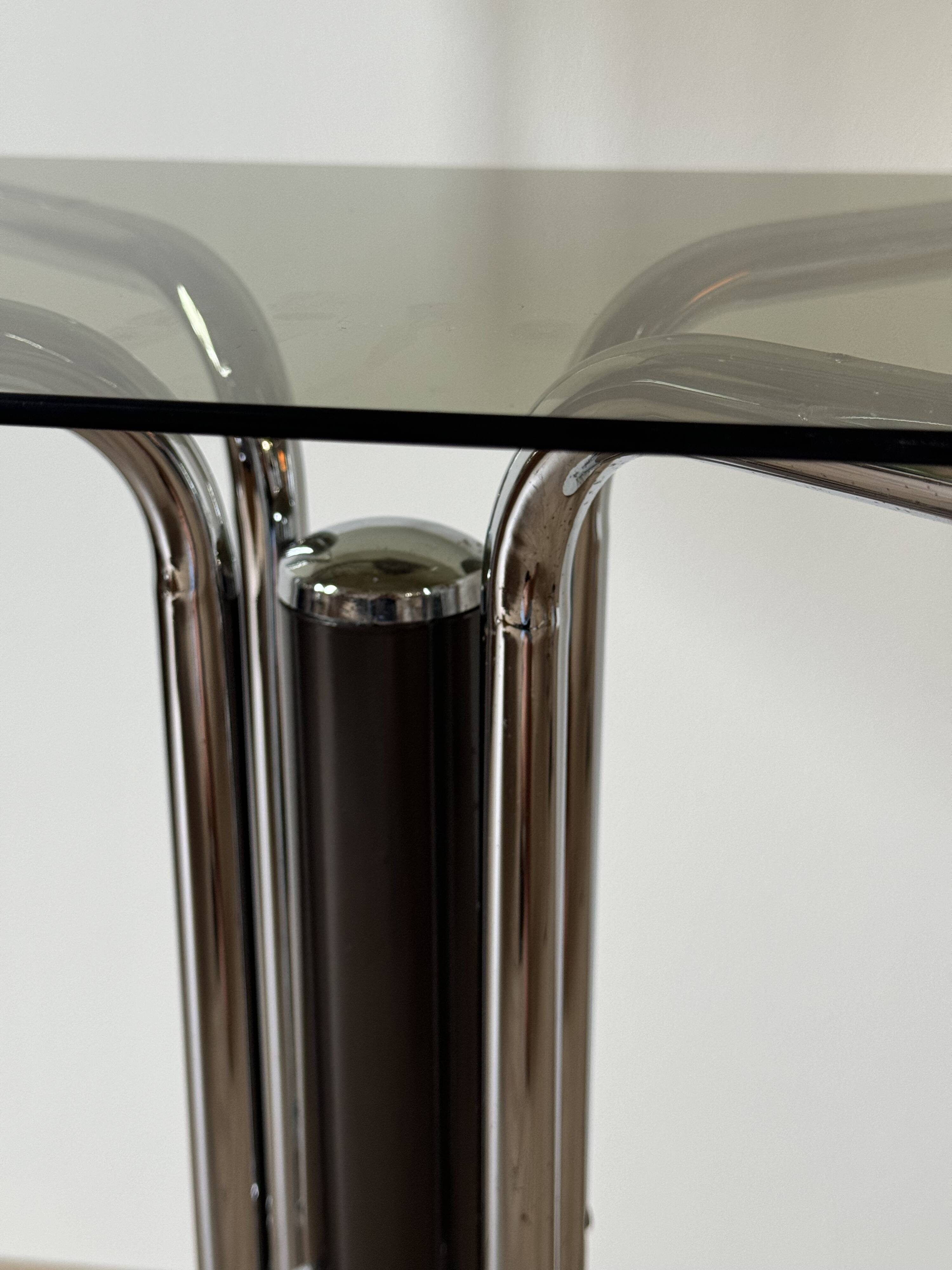 70s pedestal table