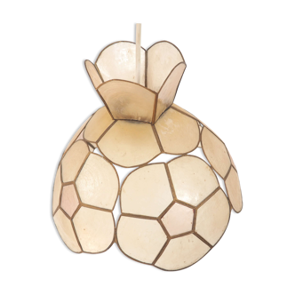 Mother-of-pearl pendant light