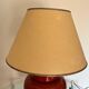 Lampe à poser en céramique rouge