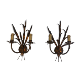 Paire d'appliques en métal doré aux epis de blé. travail français. vers 1970