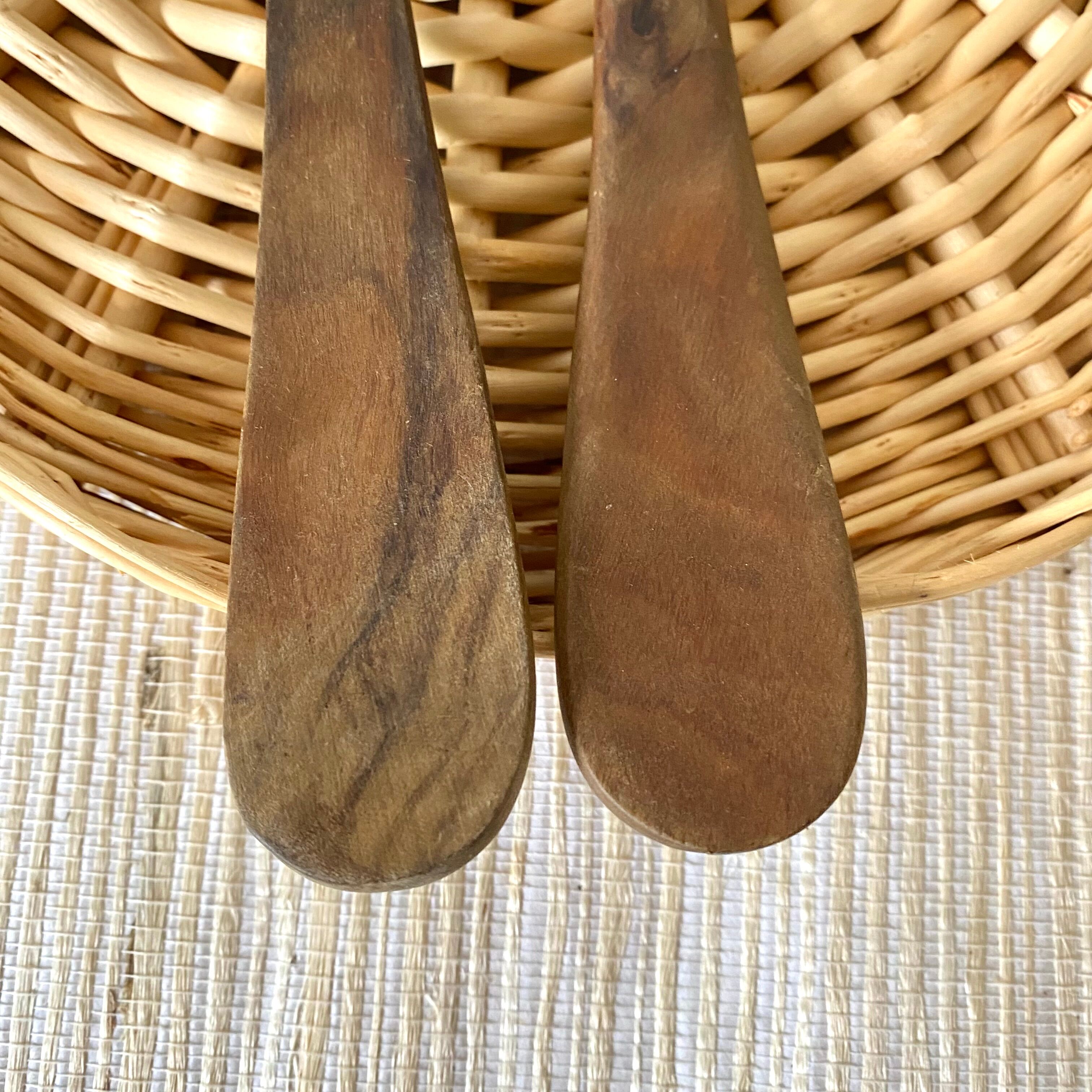 Salad cutlery in olive wood